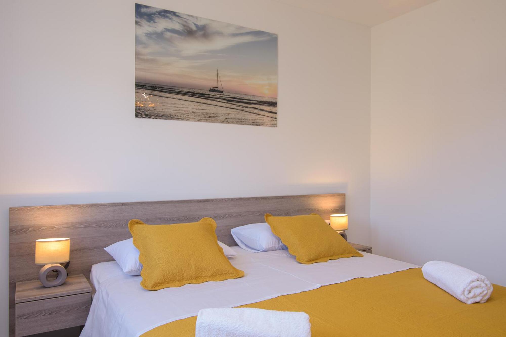 Villa Barbara & Zoran With Free Parking And Heated Swimming Pool 브랜지카 외부 사진