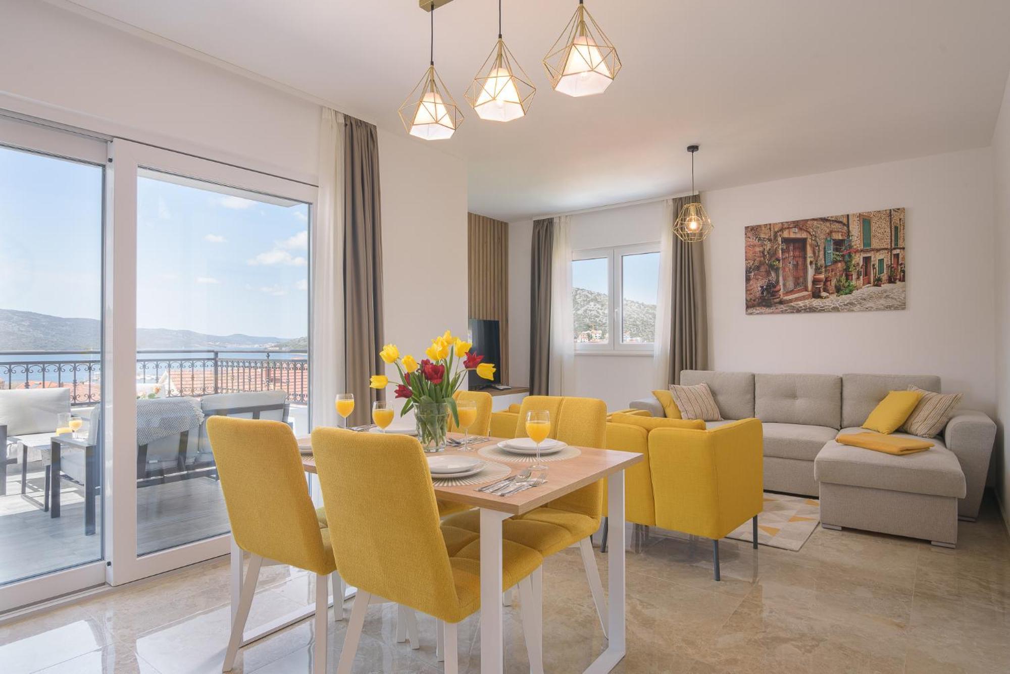 Villa Barbara & Zoran With Free Parking And Heated Swimming Pool 브랜지카 외부 사진